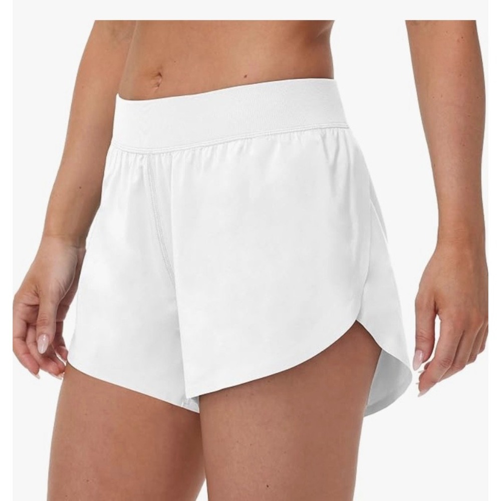 Womens White Mid‎ Rise Athletic Run Shorts Lined 3.5 Size S New With Tags MCEDAR